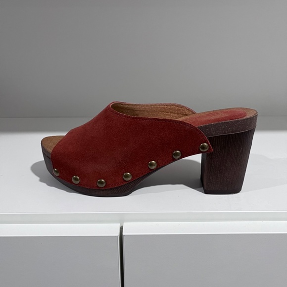 Retro Mules—Rust Colored - Picture 5 of 6